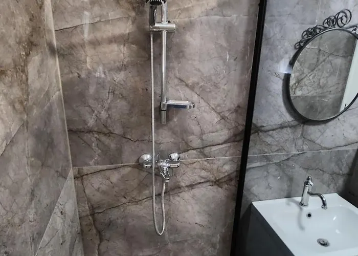 아파트 Hidden Sunset